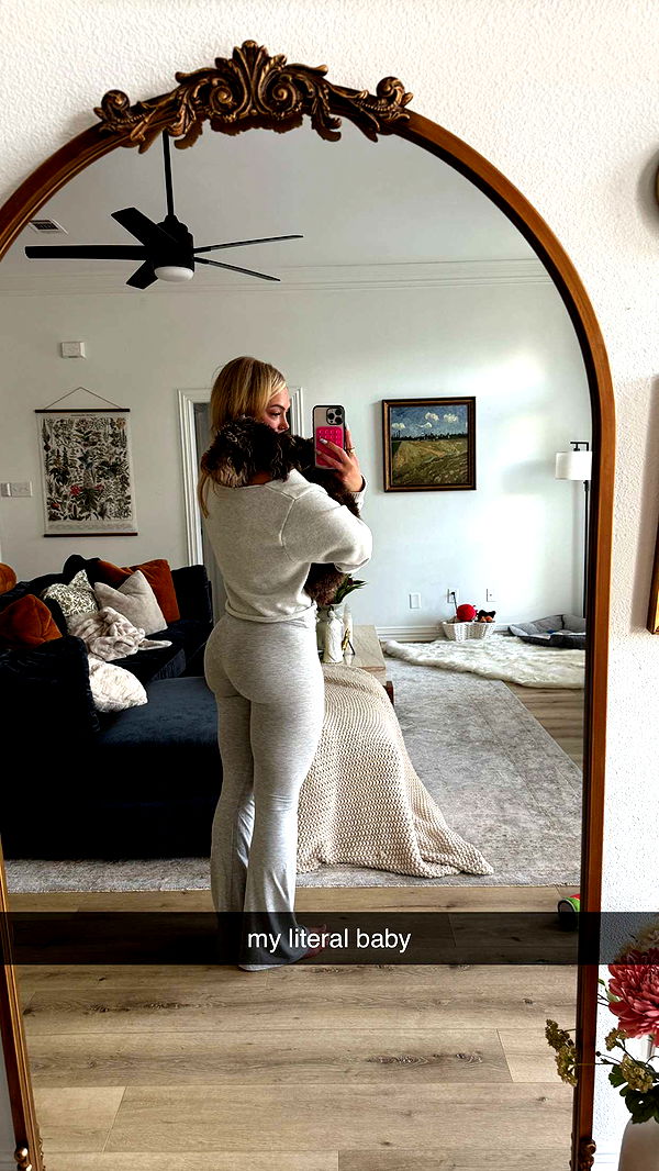 abigailwhhitee image ~ Altpins