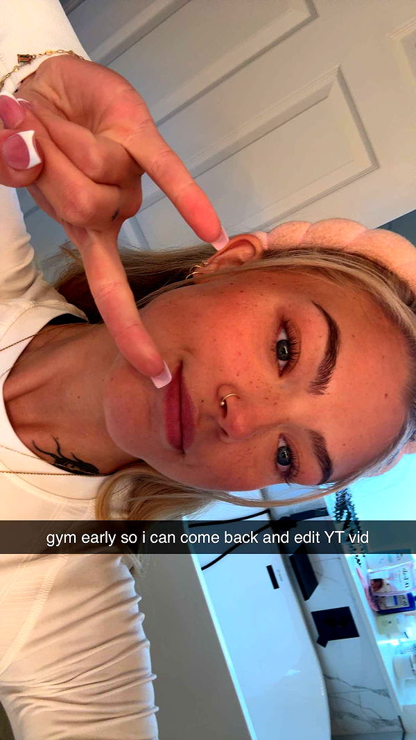 abigailwhhitee image ~ Altpins