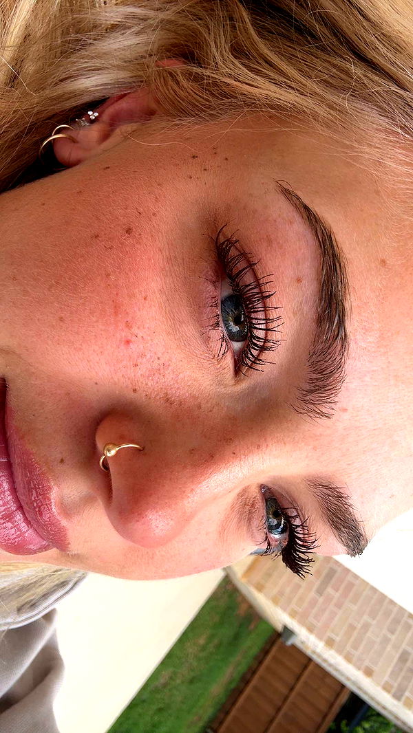 abigailwhhitee image ~ Altpins