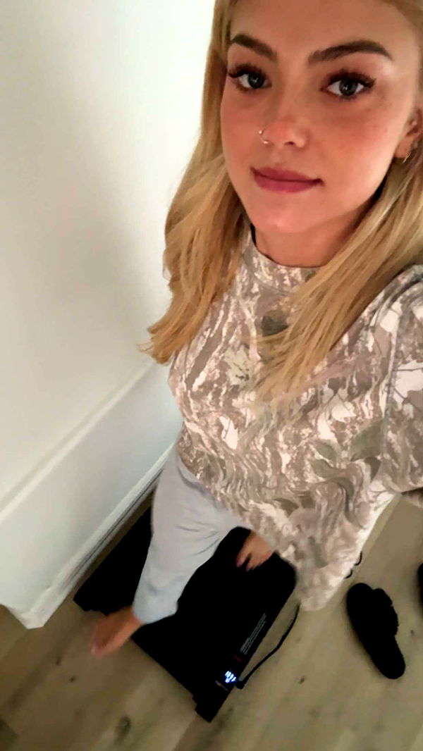 abigailwhhitee image ~ Altpins