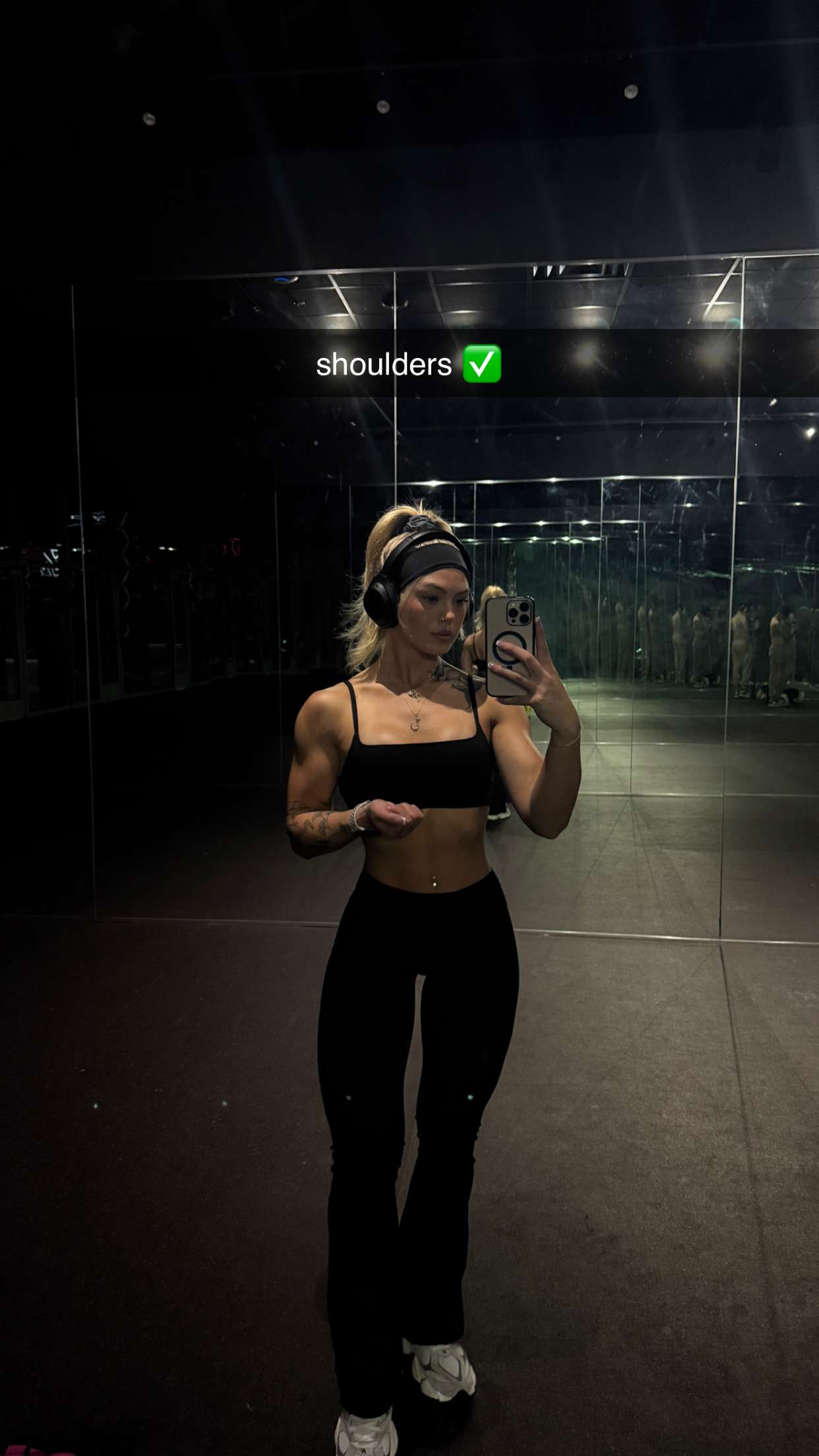 abigailwhhitee snapchat image archive image