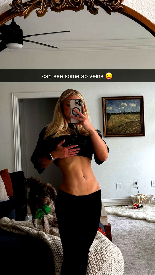 abigailwhhitee image ~ Altpins