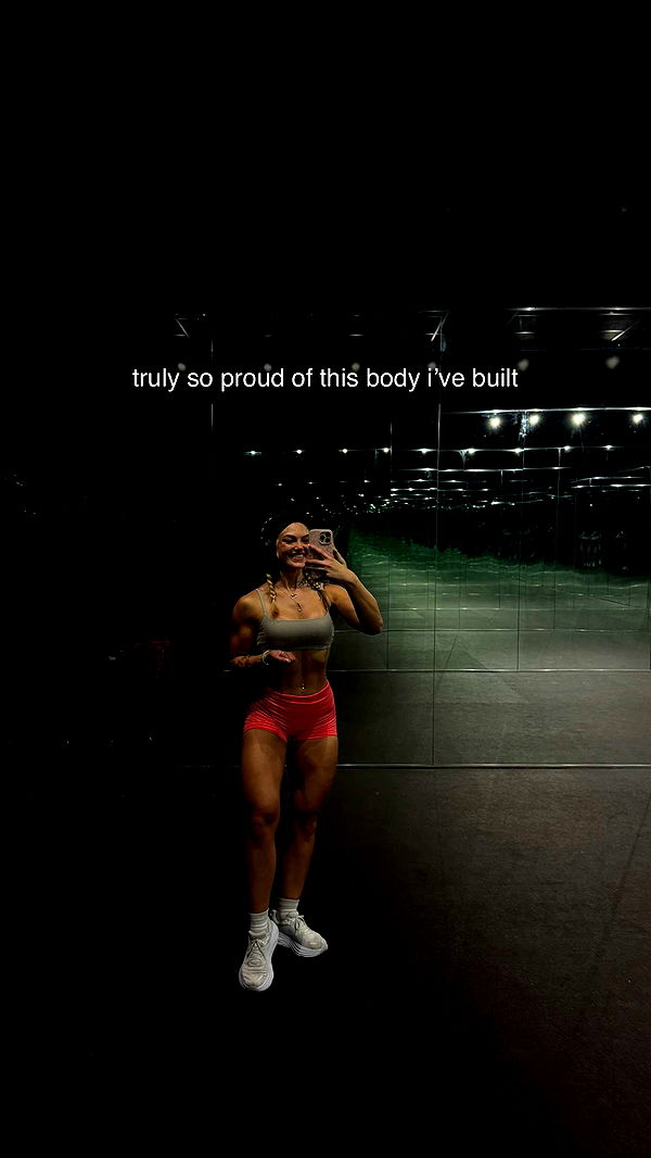 abigailwhhitee image ~ Altpins