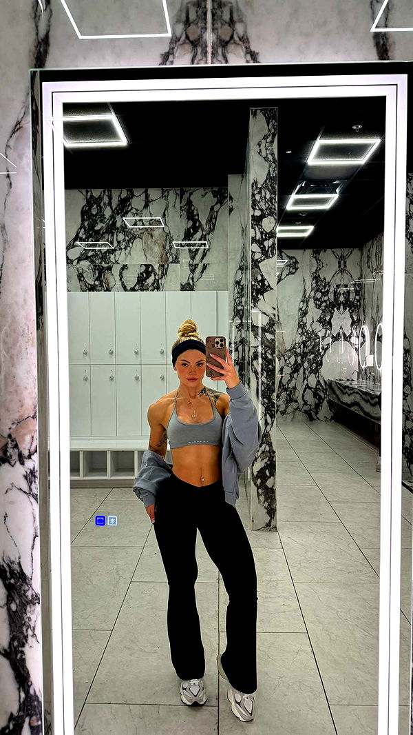 abigailwhhitee image ~ Altpins