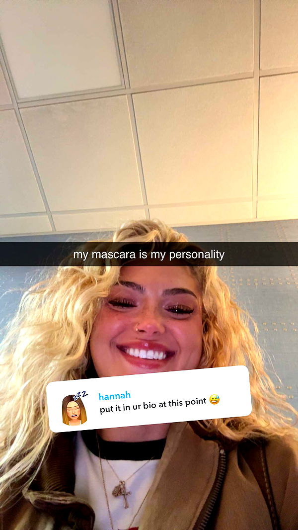 abigailwhhitee image ~ Altpins