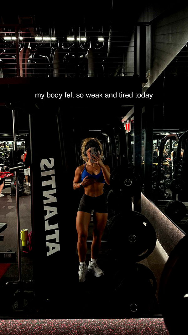 abigailwhhitee image ~ Altpins