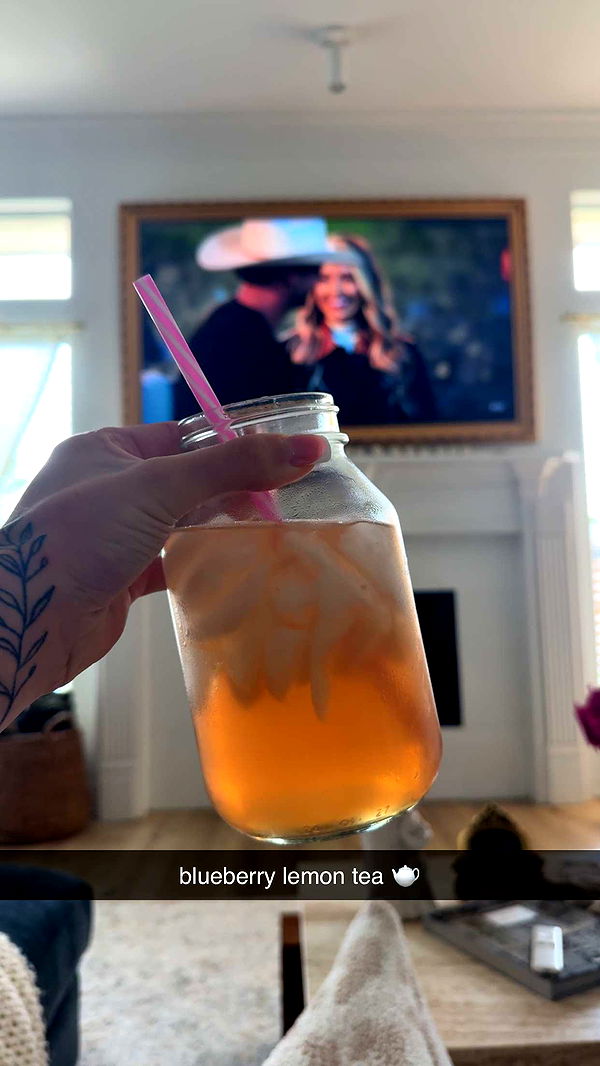 abigailwhhitee image ~ Altpins