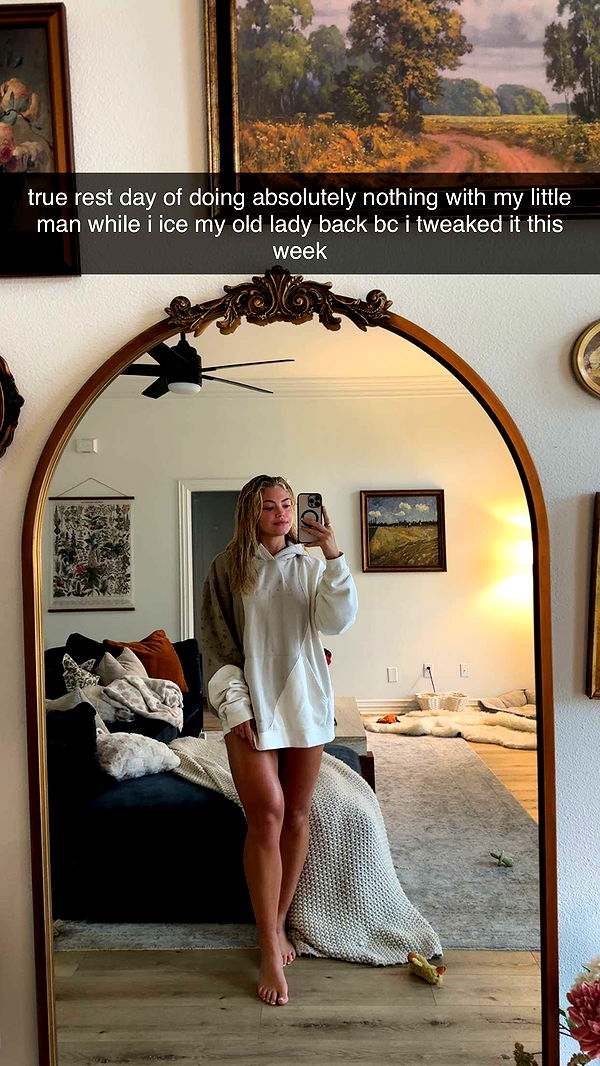 abigailwhhitee image ~ Altpins