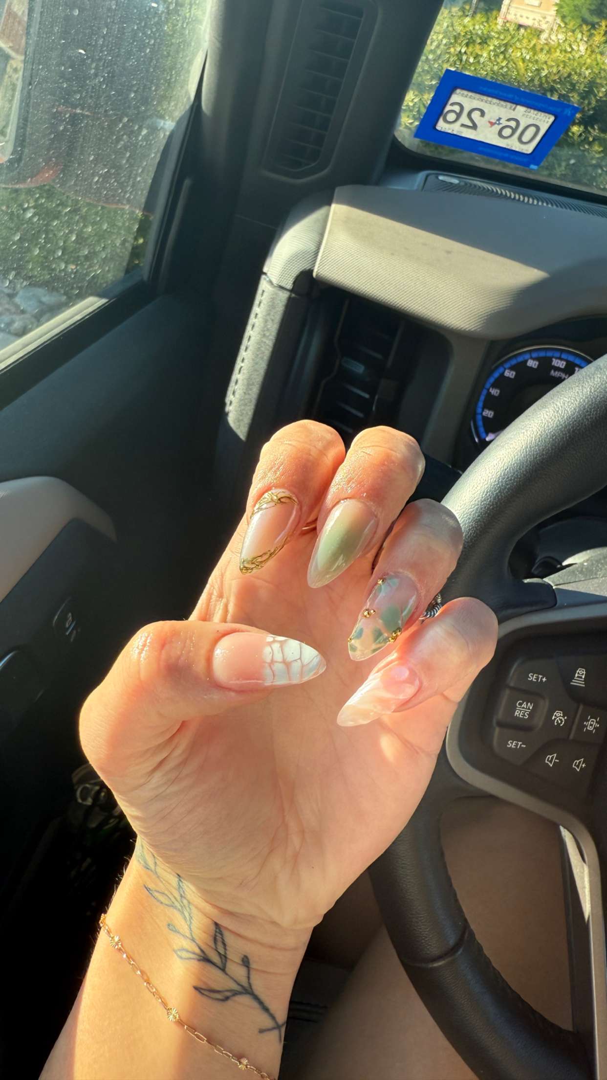 abigailwhhitee snapchat image archive image