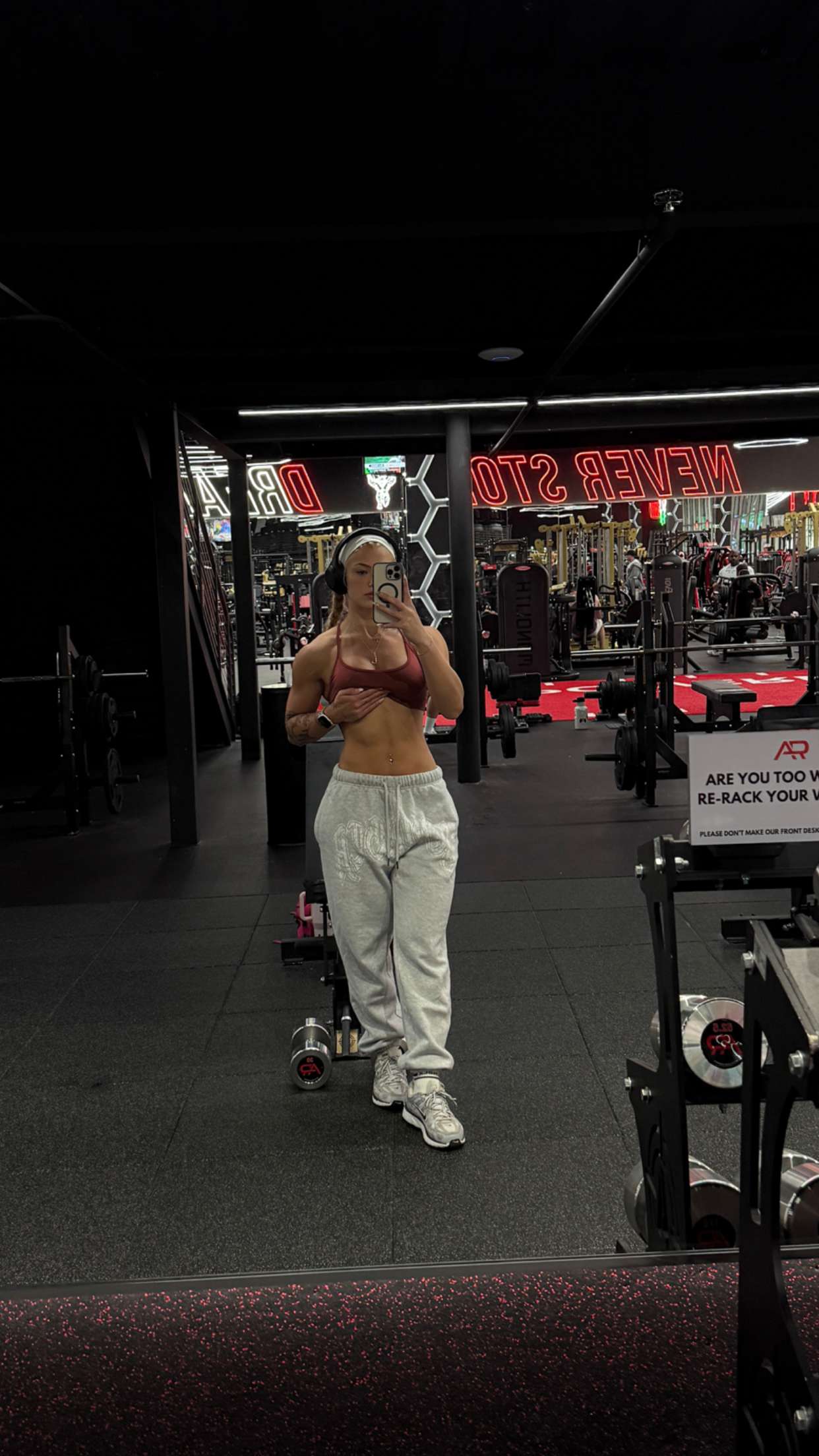 abigailwhhitee snapchat image archive image