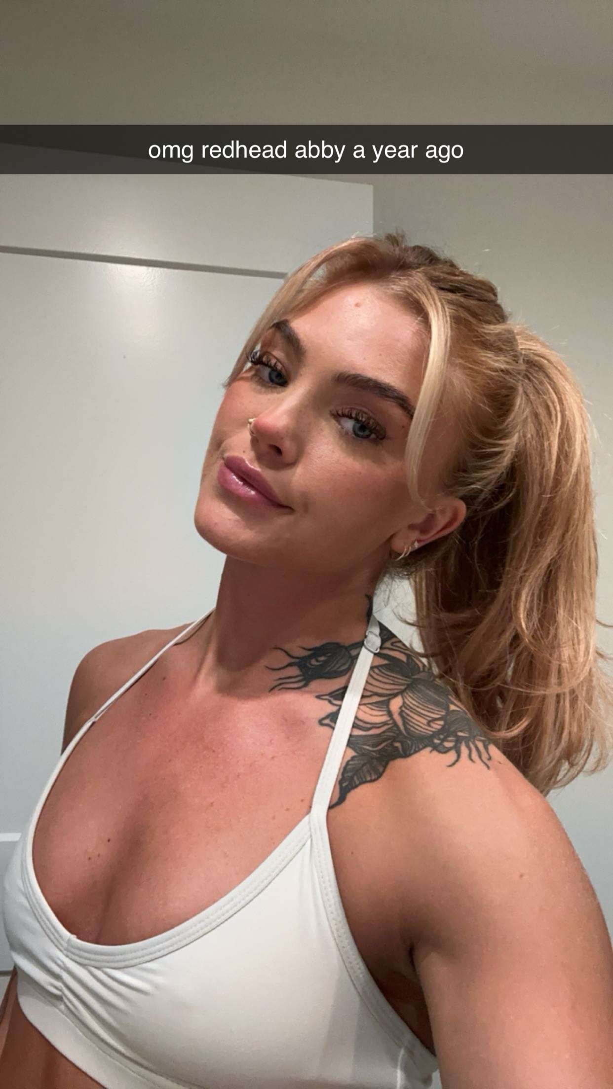 abigailwhhitee snapchat image archive image