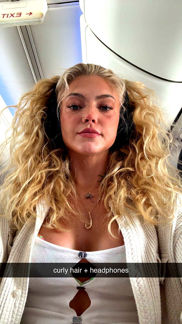 abigailwhhitee image ~ Altpins