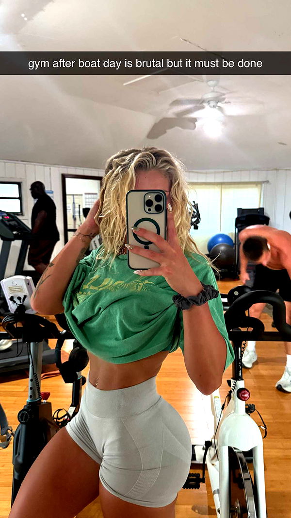 abigailwhhitee image ~ Altpins