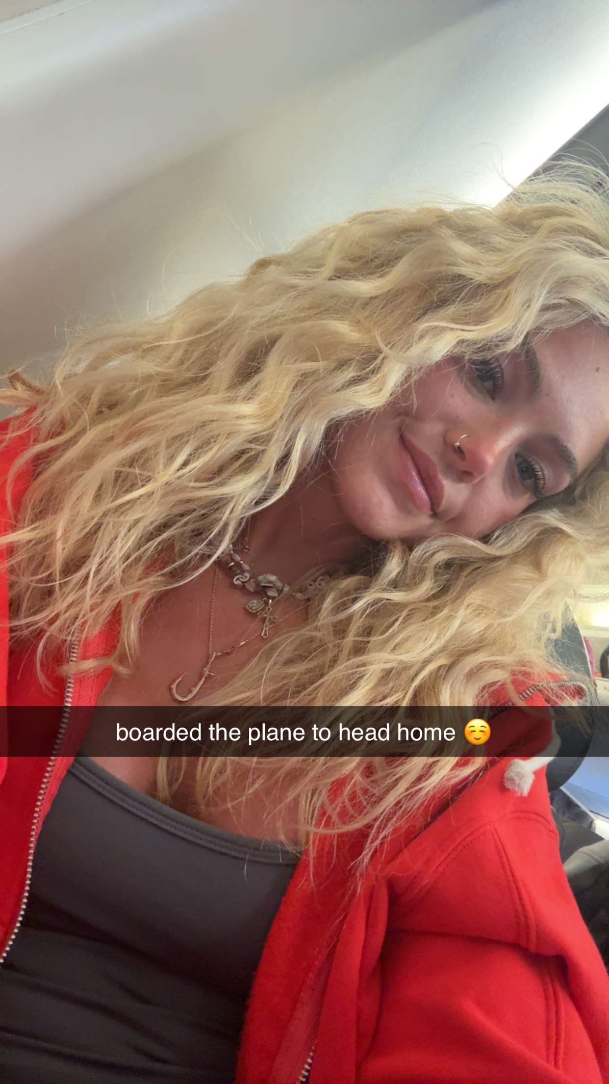 abigailwhhitee snapchat image archive image