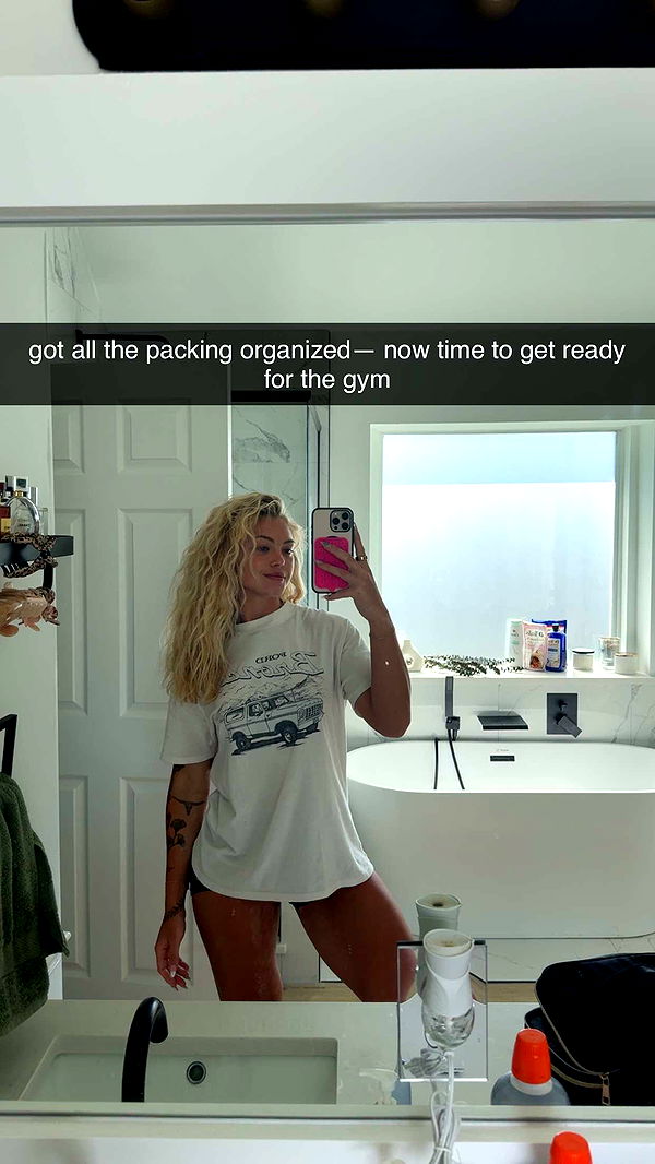 abigailwhhitee image ~ Altpins