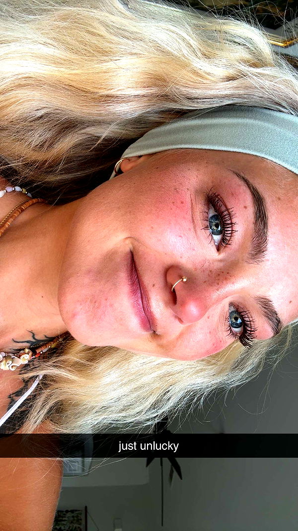 abigailwhhitee image ~ Altpins