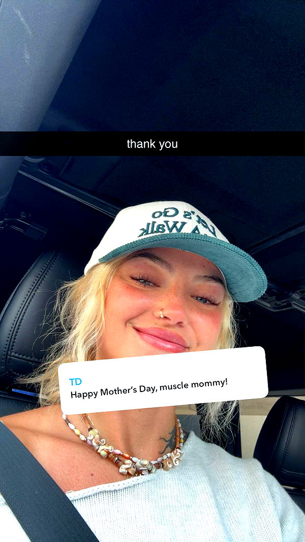 abigailwhhitee image ~ Altpins