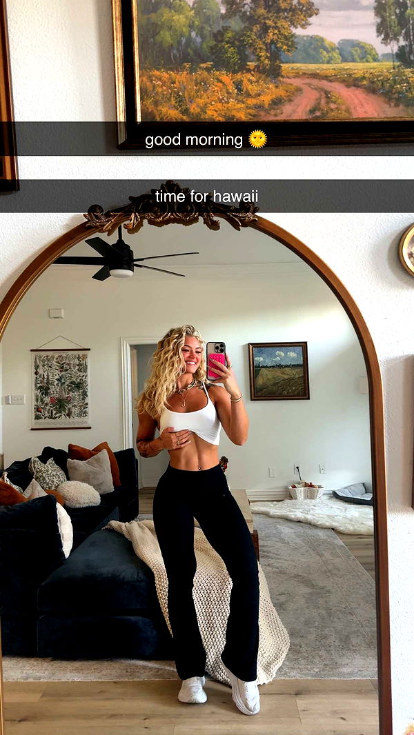 abigailwhhitee image ~ Altpins