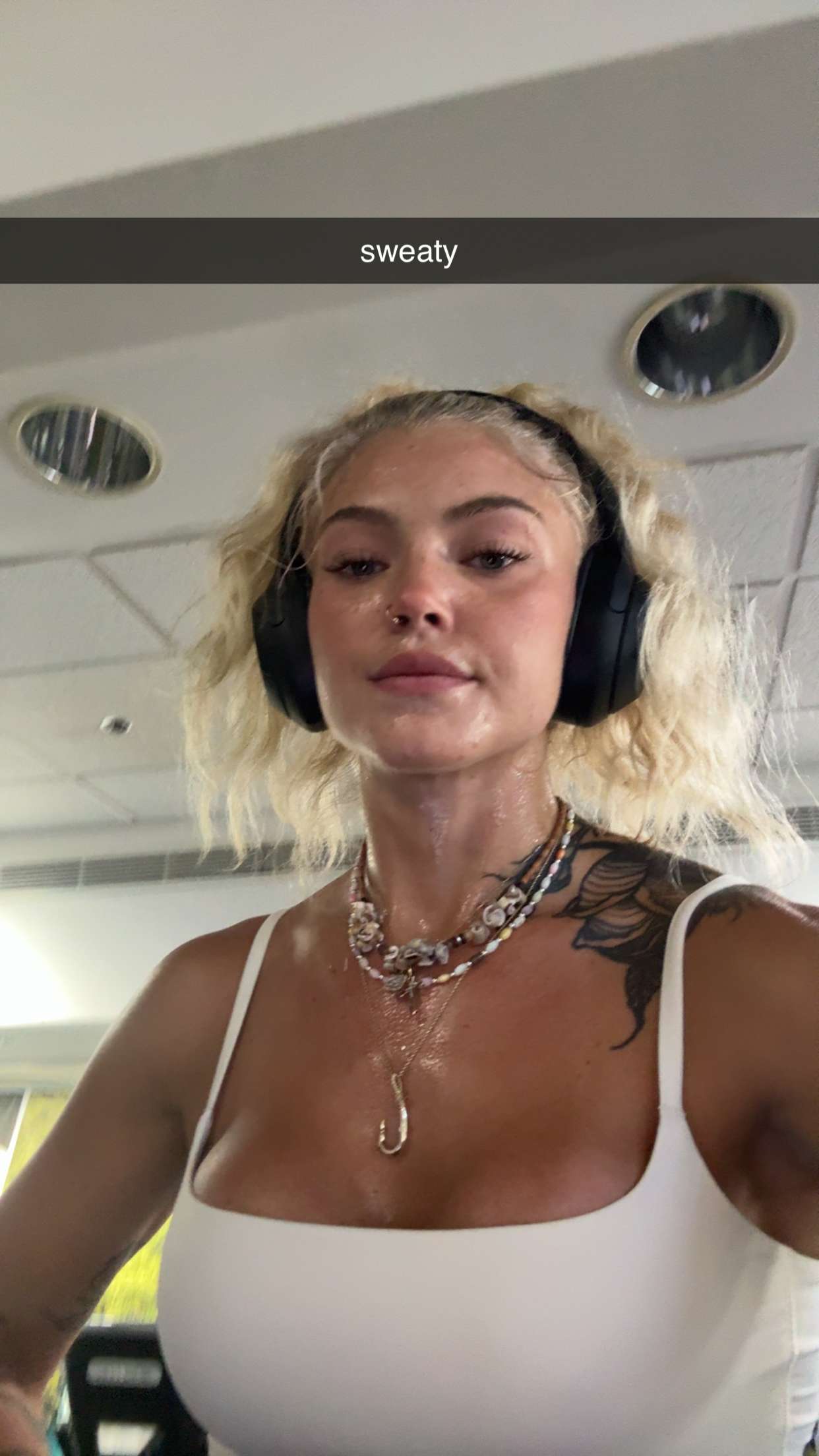 abigailwhhitee snapchat image archive image