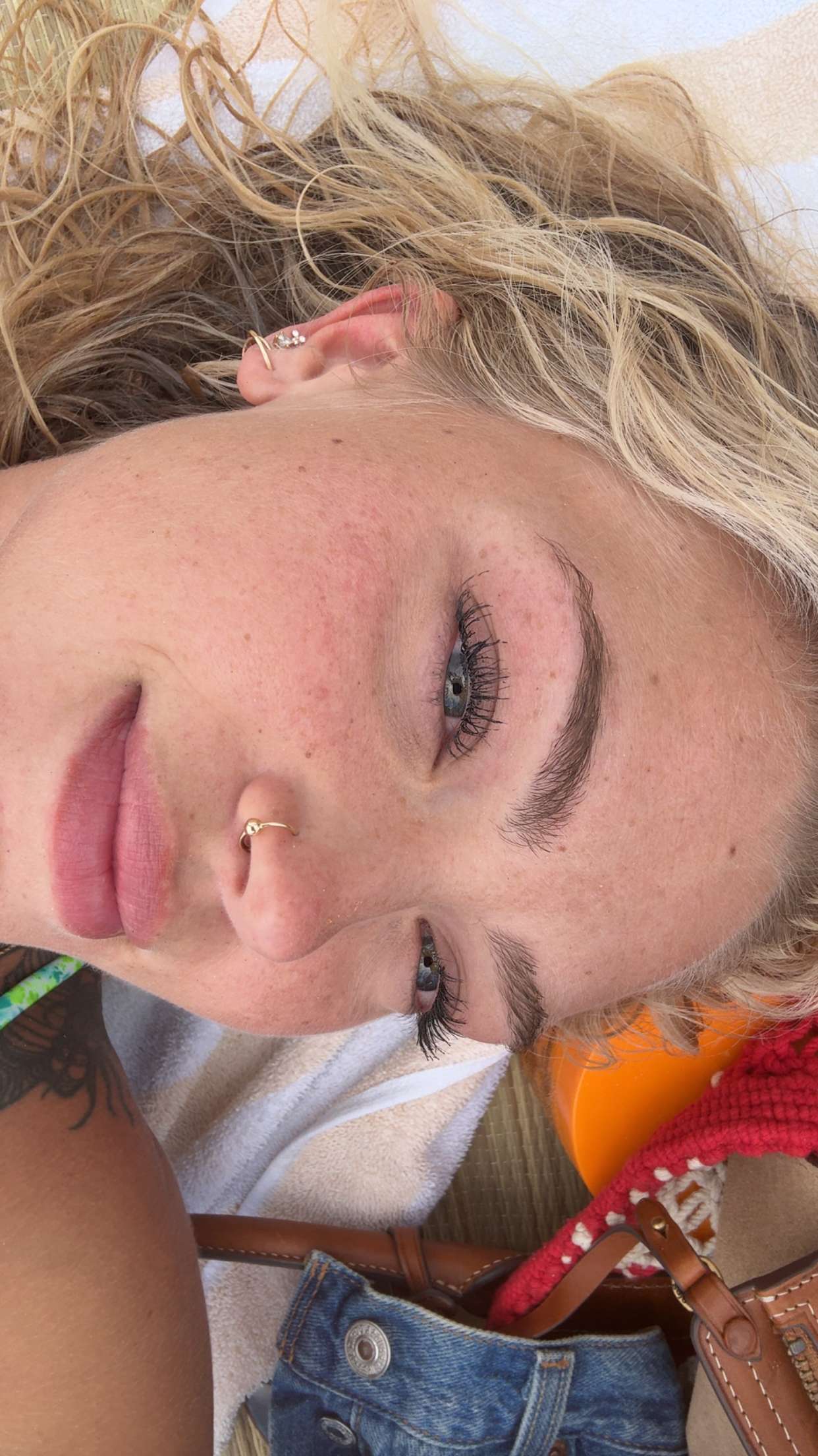 abigailwhhitee snapchat image archive image