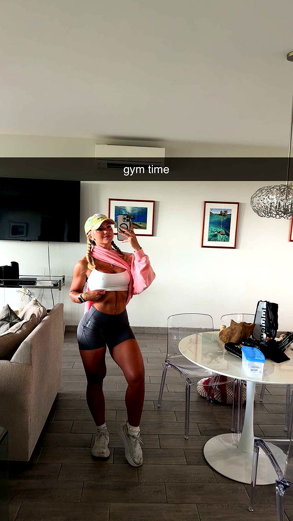 abigailwhhitee image ~ Altpins