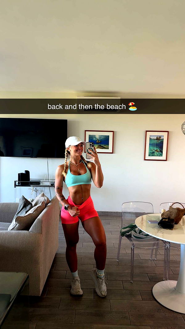 abigailwhhitee image ~ Altpins