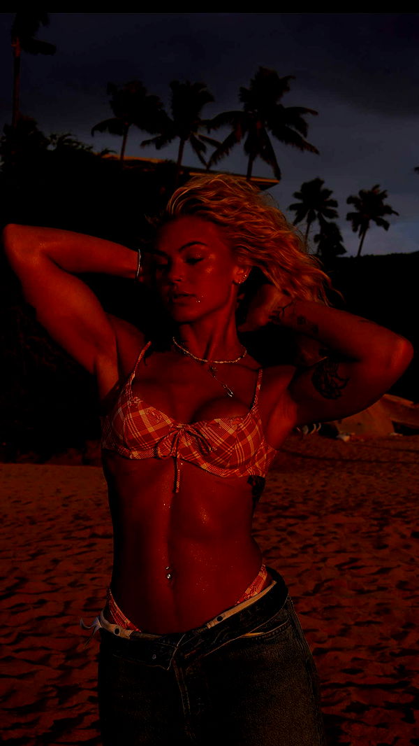 abigailwhhitee image ~ Altpins