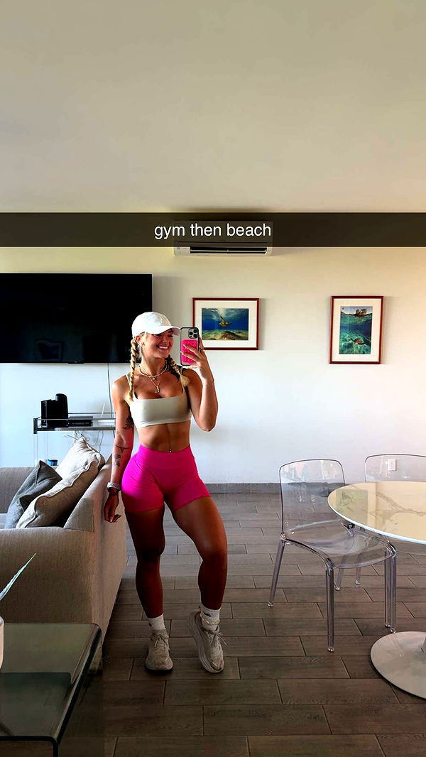 abigailwhhitee image ~ Altpins