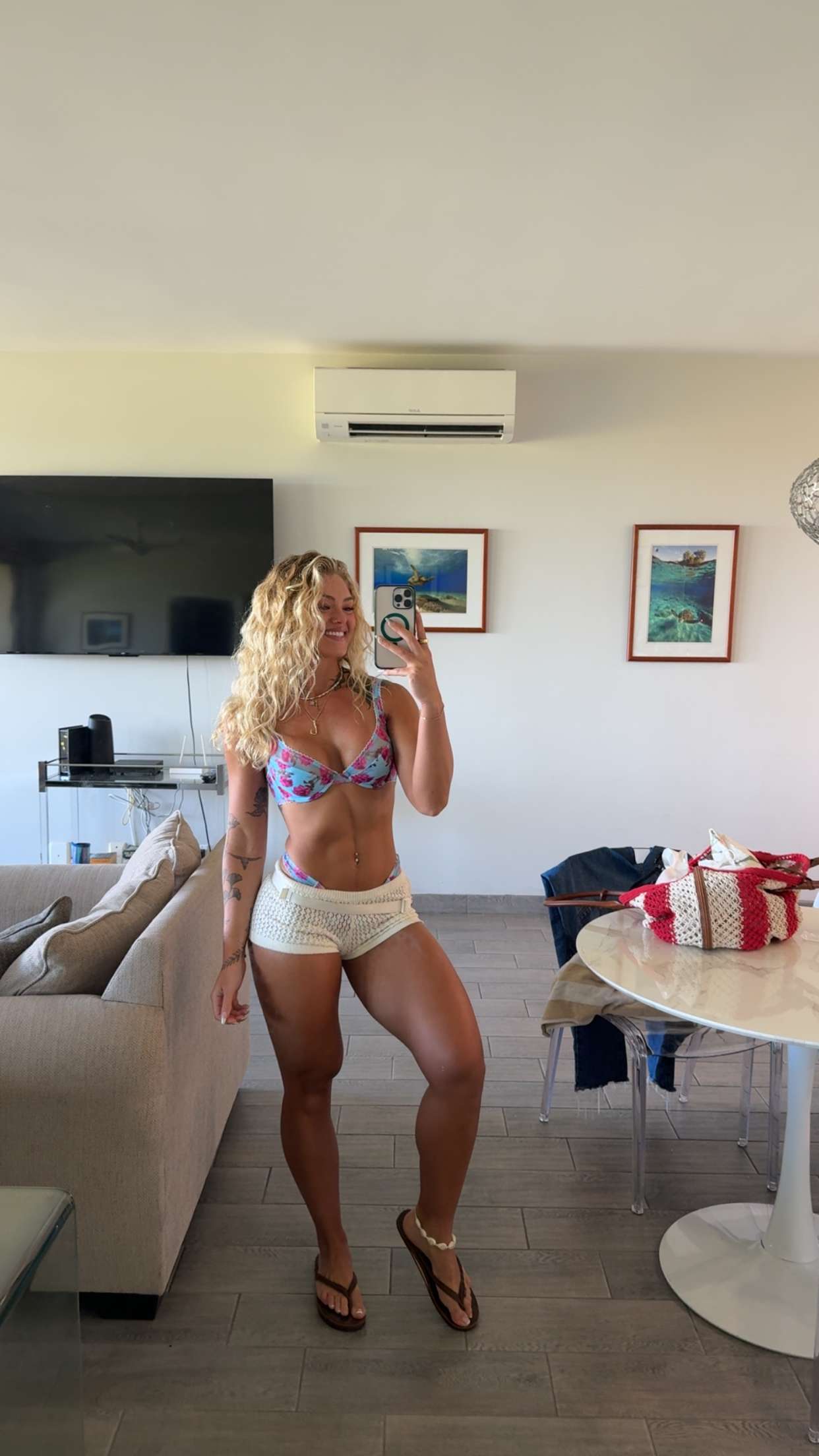 abigailwhhitee snapchat image archive image