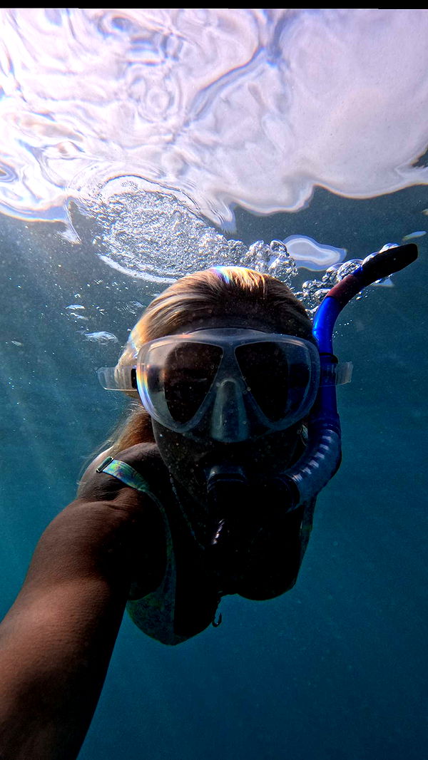 abigailwhhitee image ~ Altpins