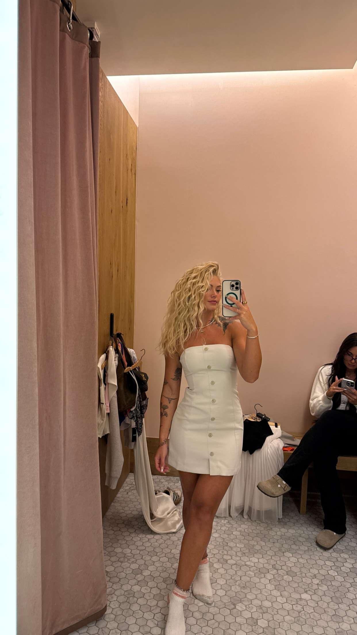 abigailwhhitee snapchat image archive image