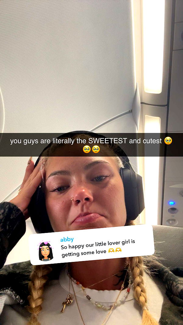 abigailwhhitee image ~ Altpins