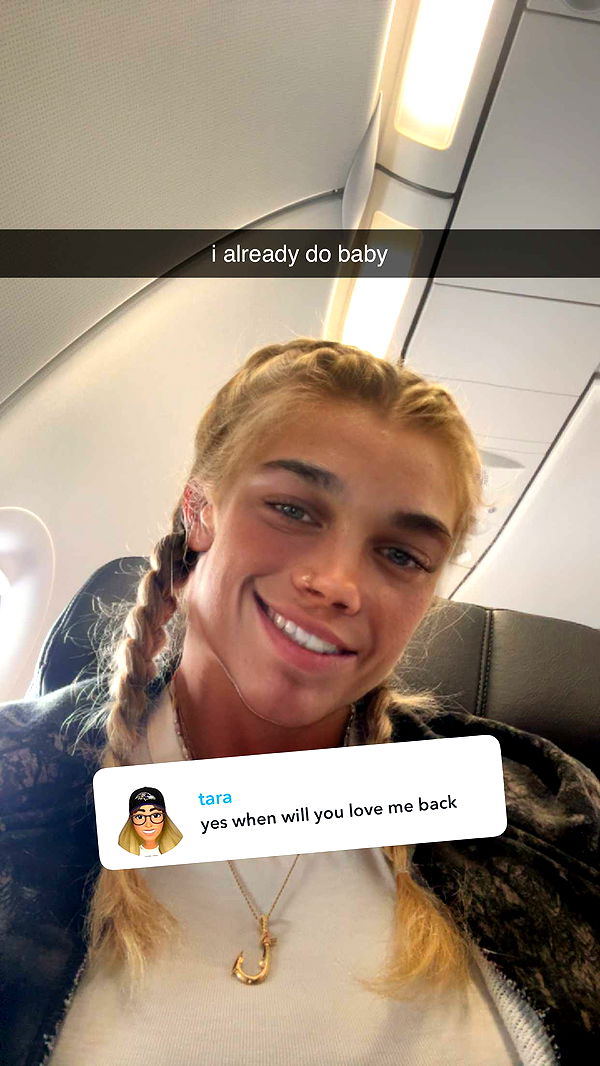 abigailwhhitee image ~ Altpins