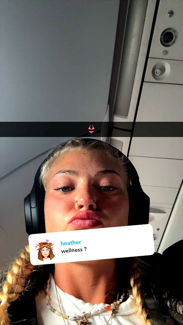 abigailwhhitee image ~ Altpins