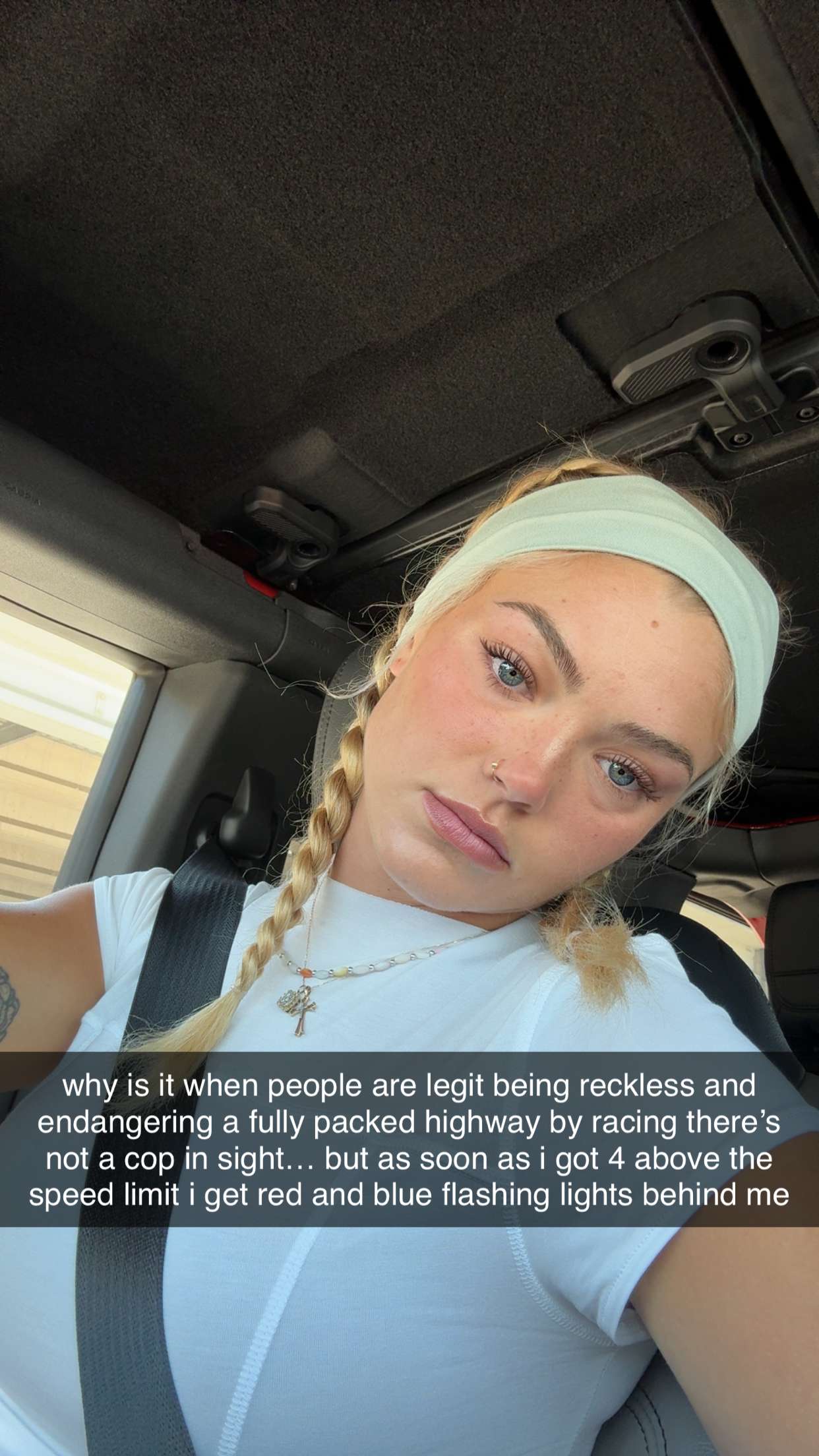 abigailwhhitee snapchat image archive image