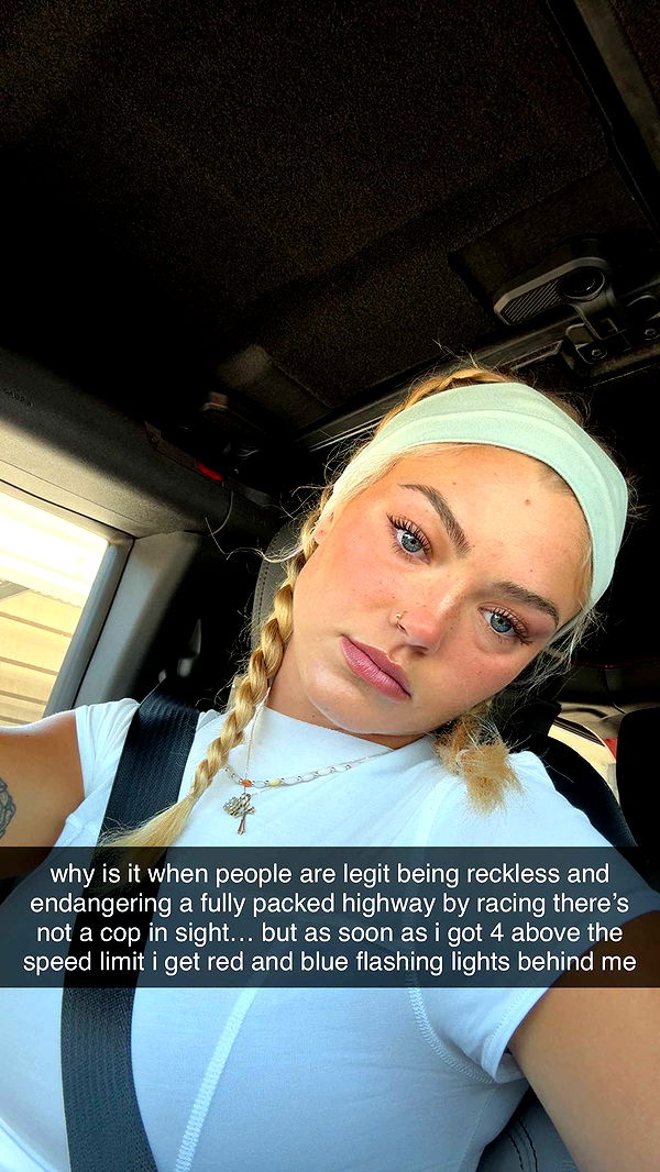 abigailwhhitee image ~ Altpins