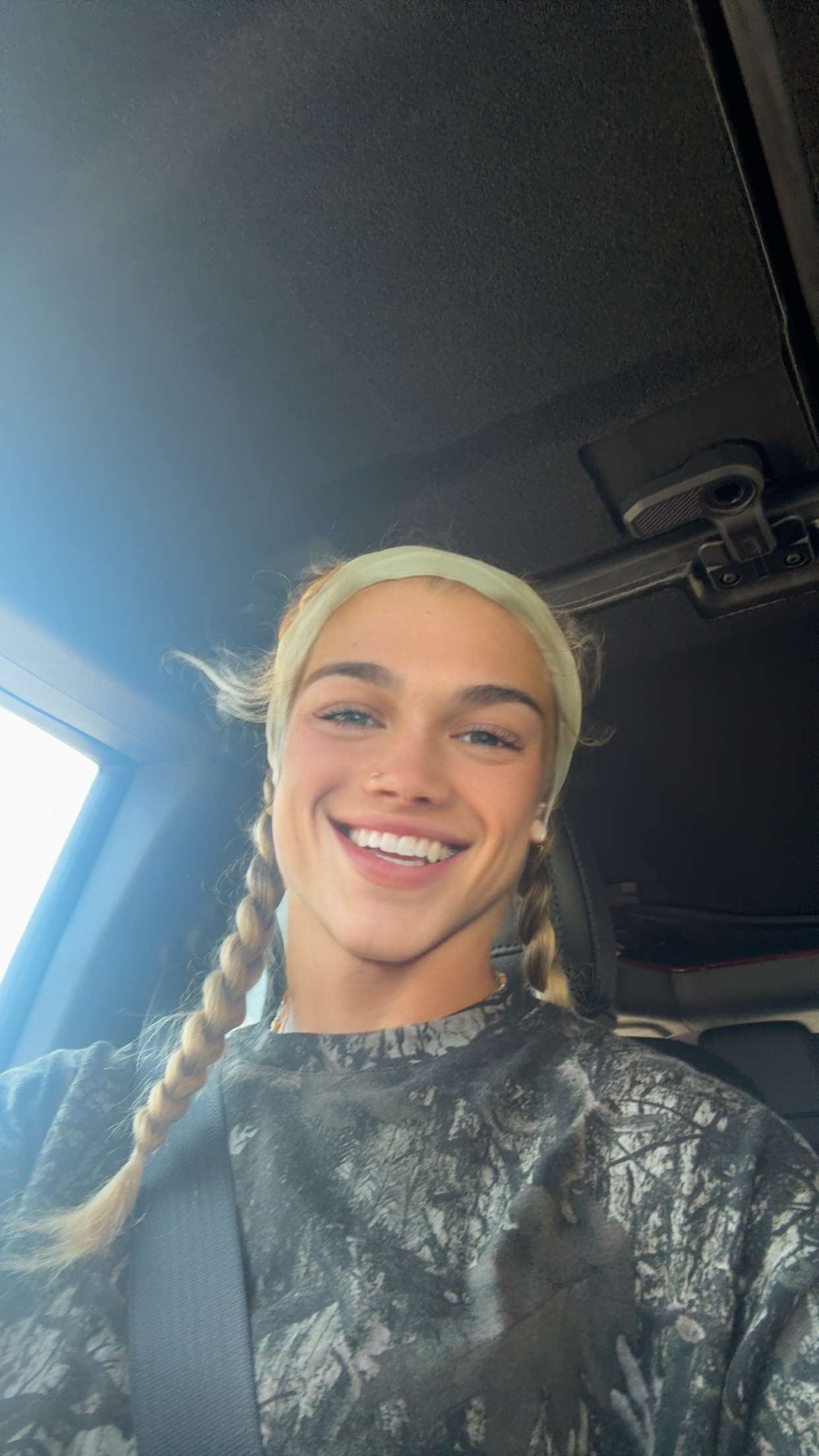 abigailwhhitee snapchat image archive image