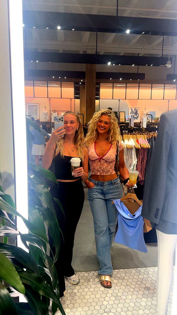 abigailwhhitee image ~ Altpins