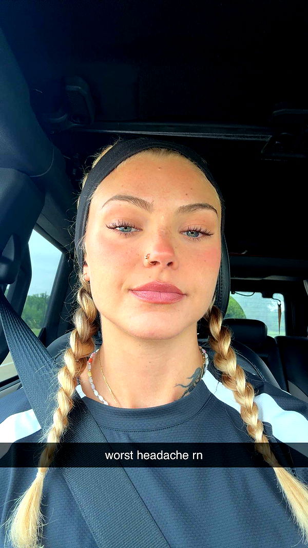 abigailwhhitee image ~ Altpins