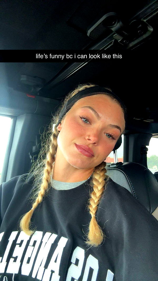 abigailwhhitee image ~ Altpins