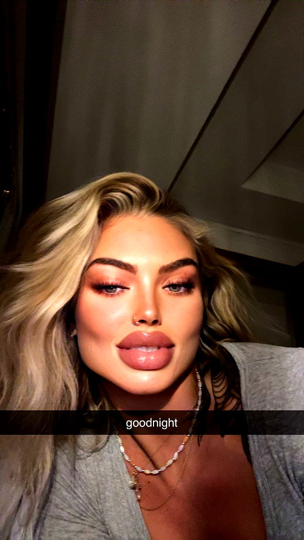 abigailwhhitee image ~ Altpins