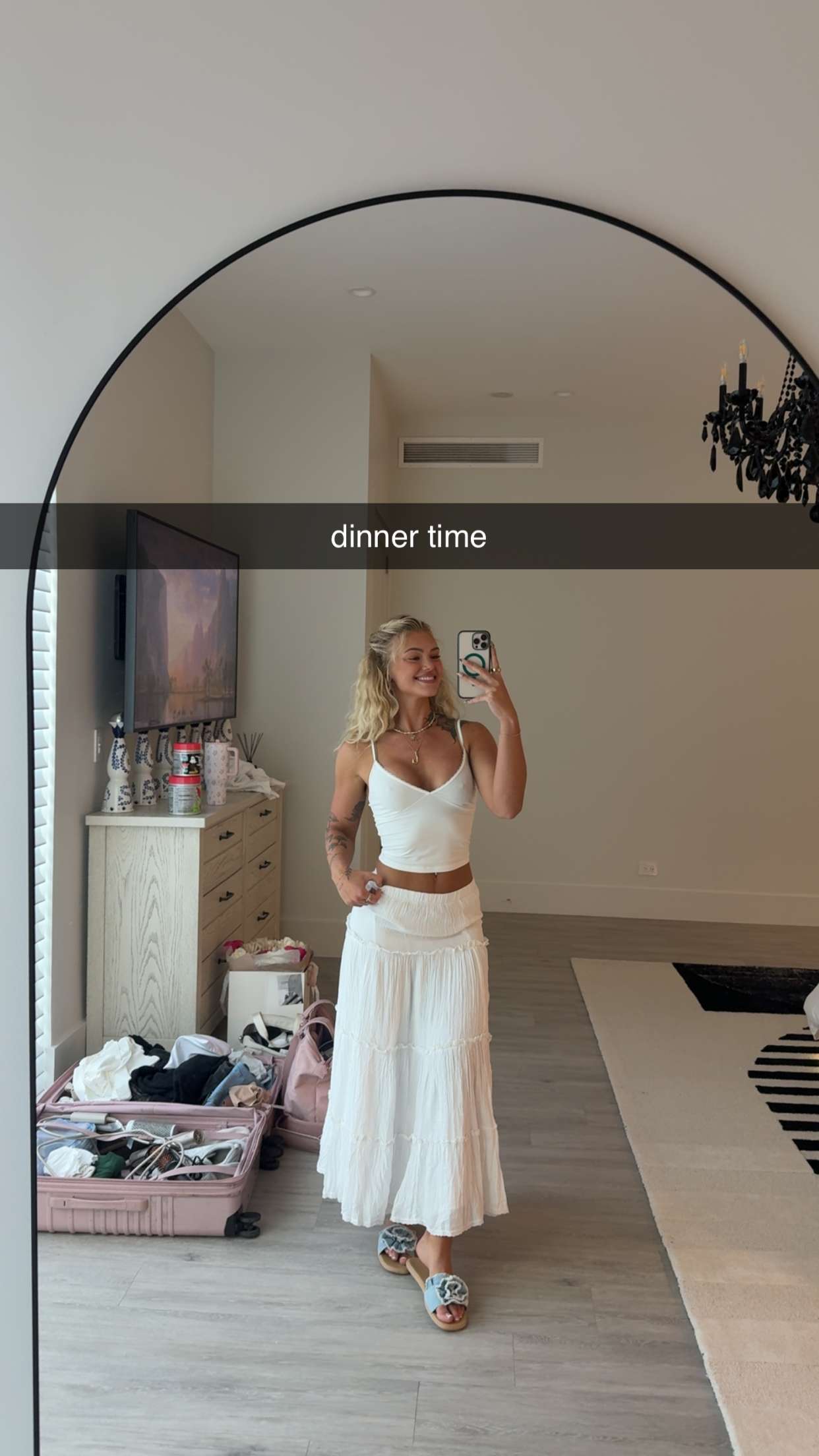 abigailwhhitee snapchat image archive image