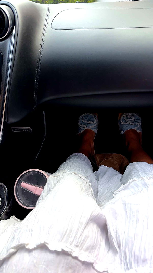 abigailwhhitee image ~ Altpins