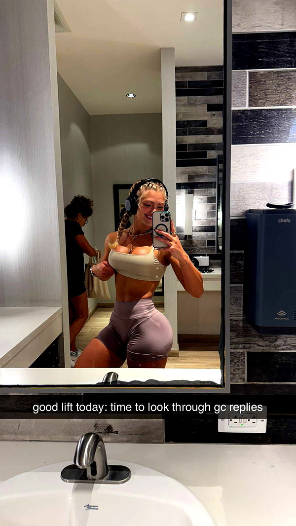 abigailwhhitee image ~ Altpins