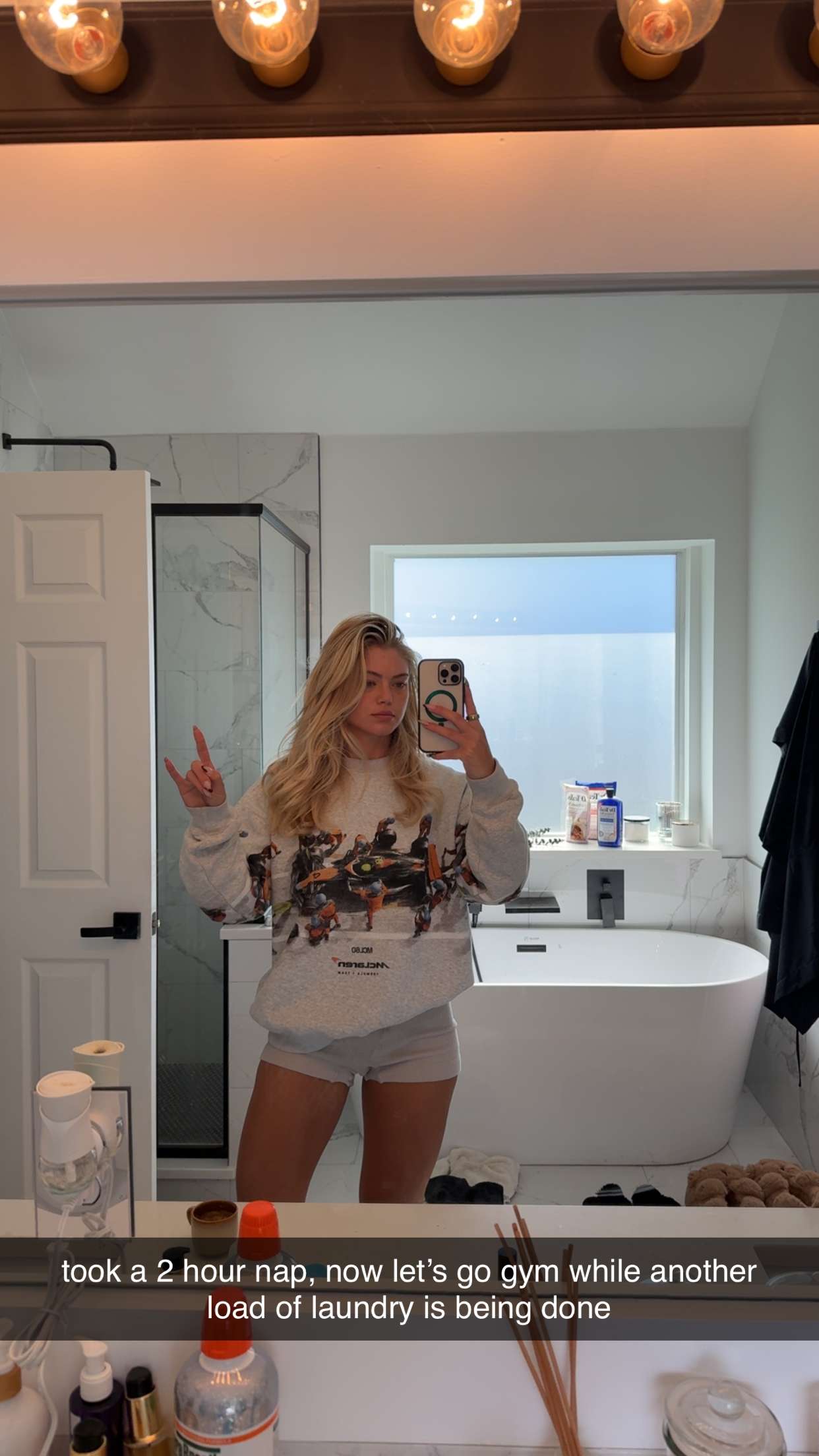 abigailwhhitee snapchat image archive image