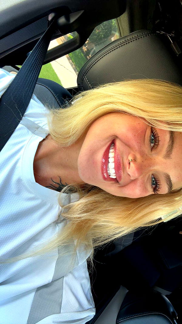 abigailwhhitee image ~ Altpins