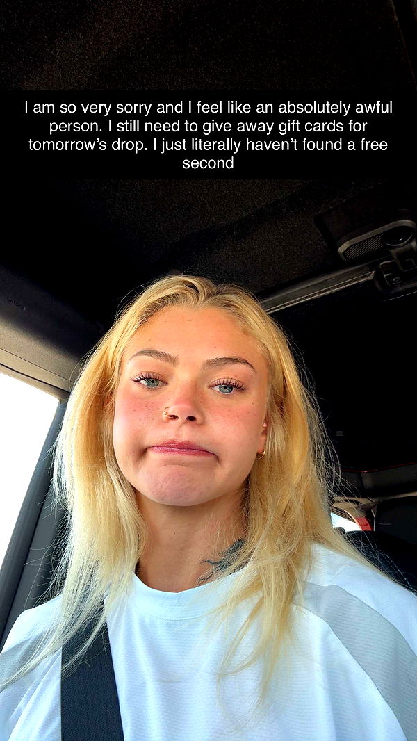 abigailwhhitee image ~ Altpins