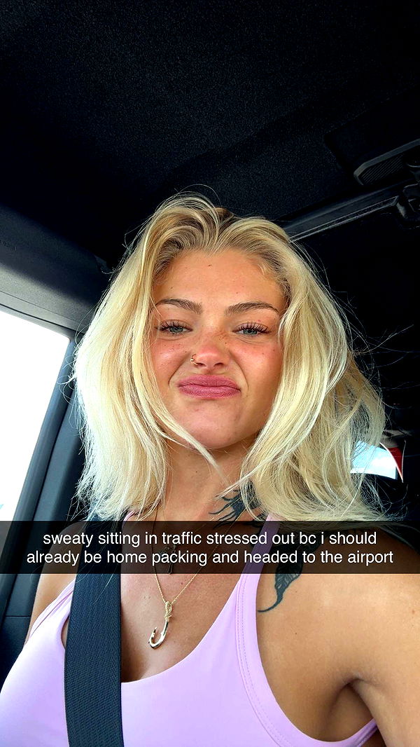 abigailwhhitee image ~ Altpins