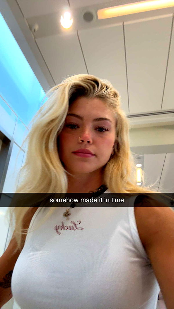 abigailwhhitee image ~ Altpins