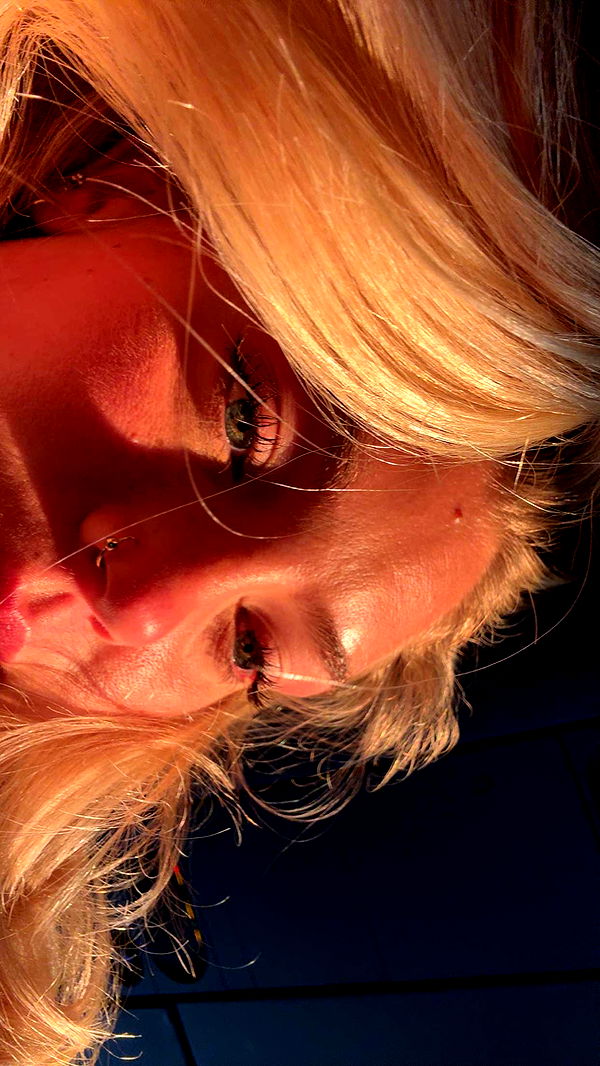 abigailwhhitee image ~ Altpins